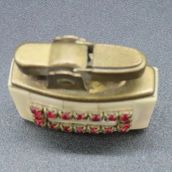 Vintage Continental Lady's Lighter Shell Rhinestone 40s 50s 60s - Picture 5 of 6